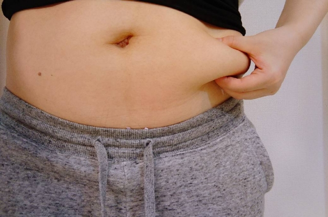 ぽっちゃり女子のイメージ画像